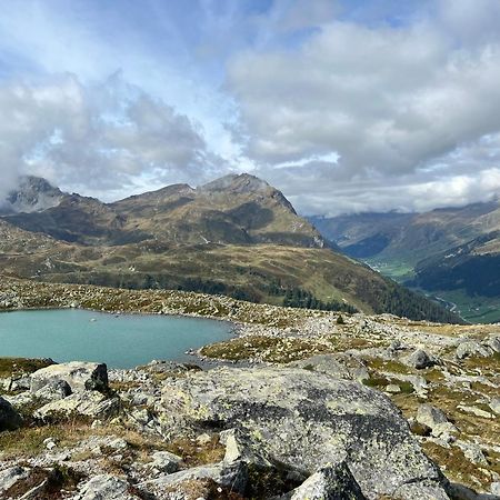 Hotel Piz Tambo Splügen Kültér fotó