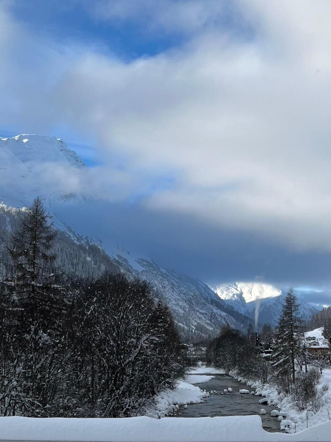 Hotel Piz Tambo Splügen Kültér fotó