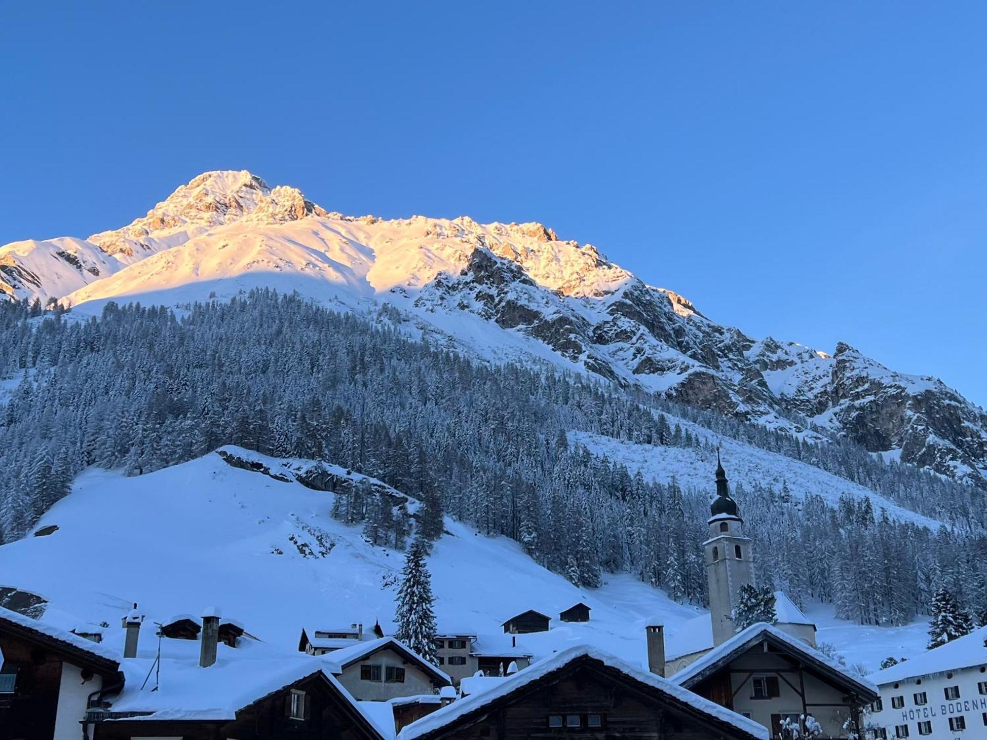 Hotel Piz Tambo Splügen Kültér fotó