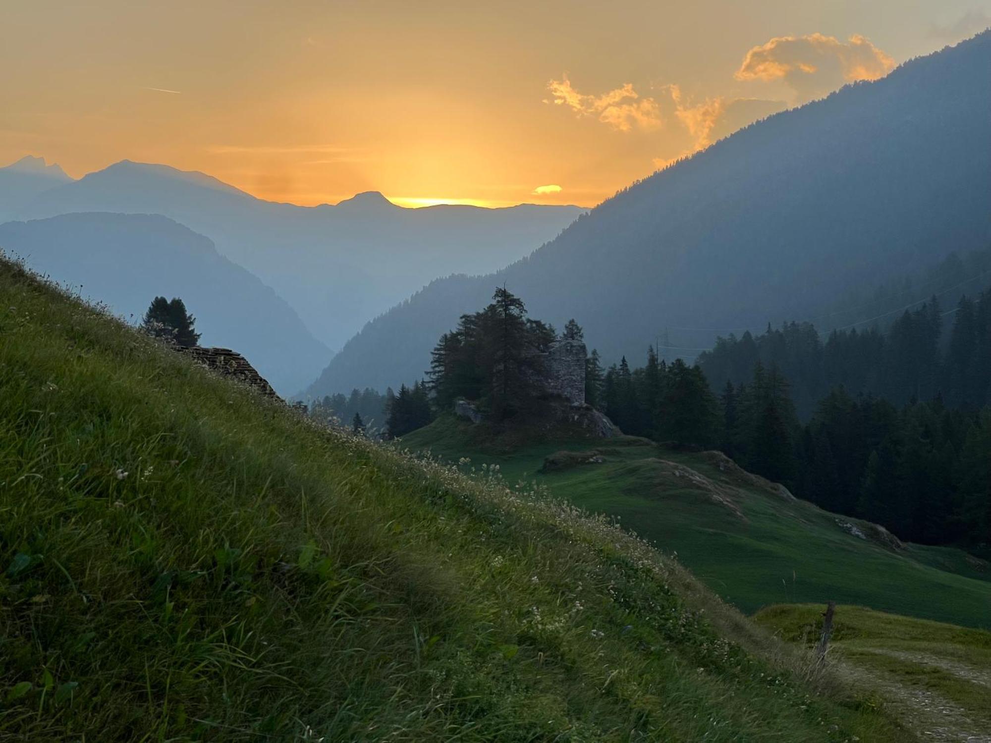 Hotel Piz Tambo Splügen Kültér fotó